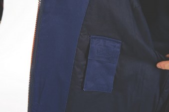 dnc3868_internalphoneorangenavyepocket